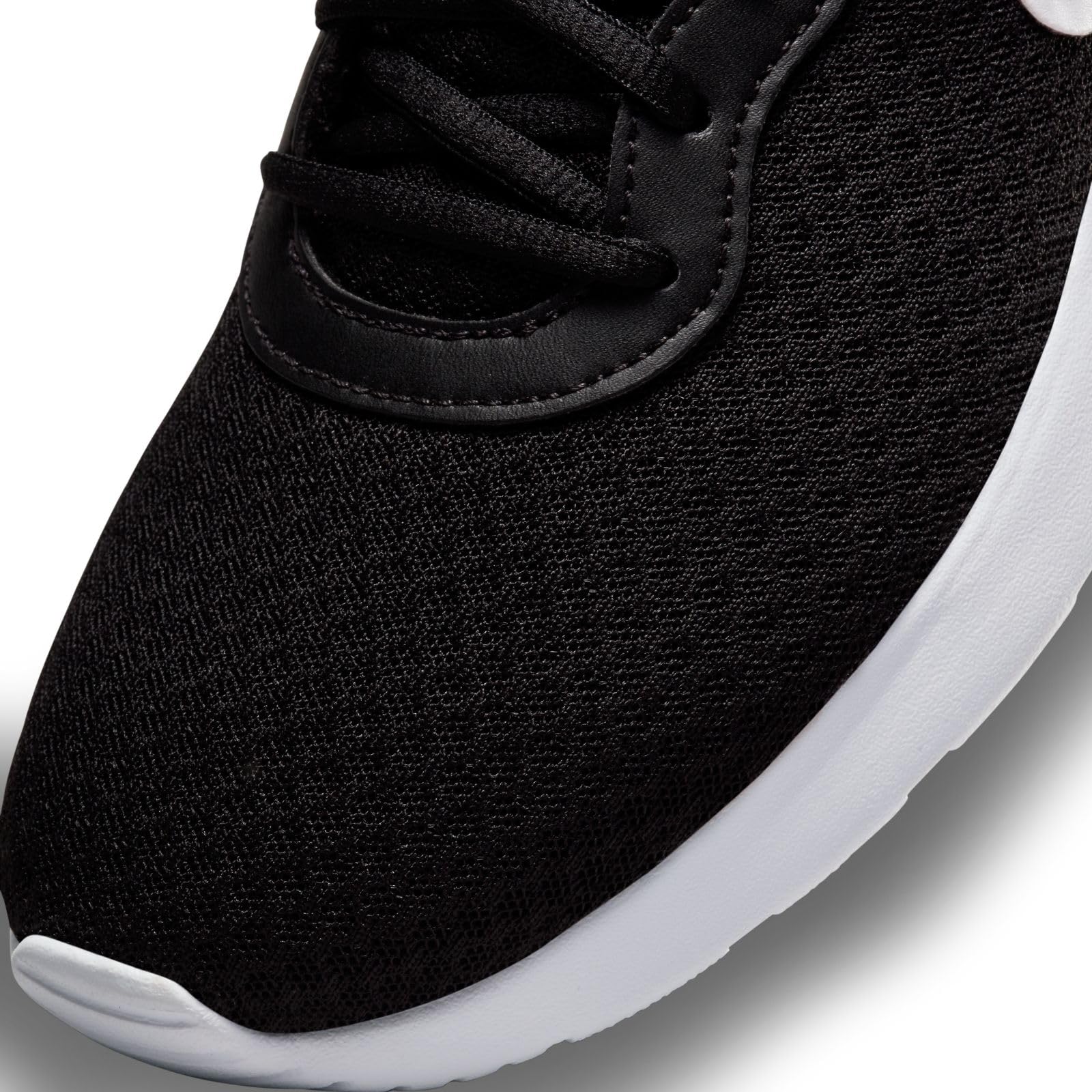 NIKE Women's Tanjun Running Shoes