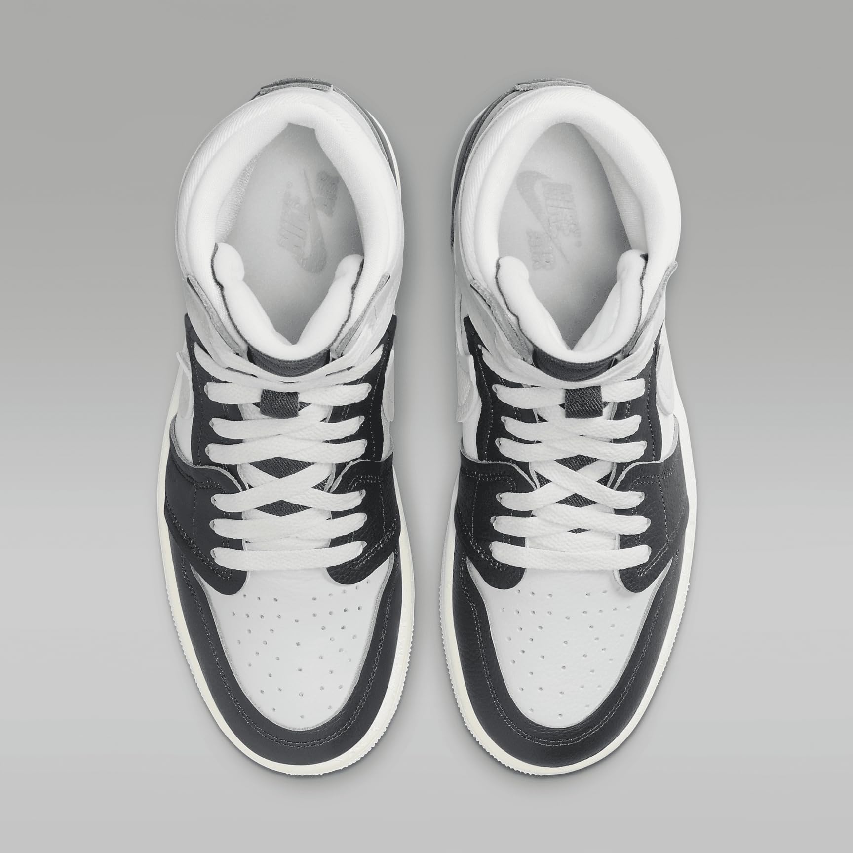 Nike Women's Air Jordan 1 Mid Shoes