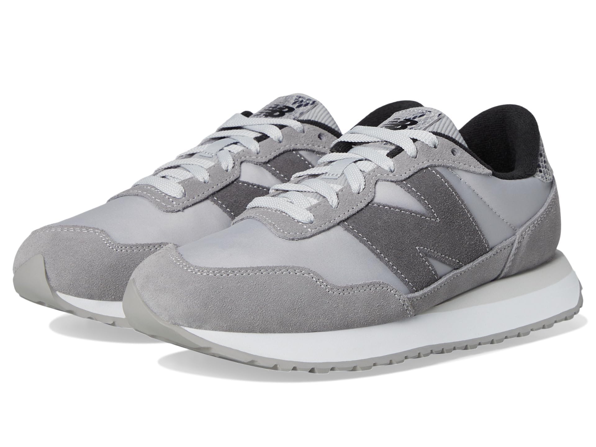New Balance Women's 237 V1 Sneaker, 11.5