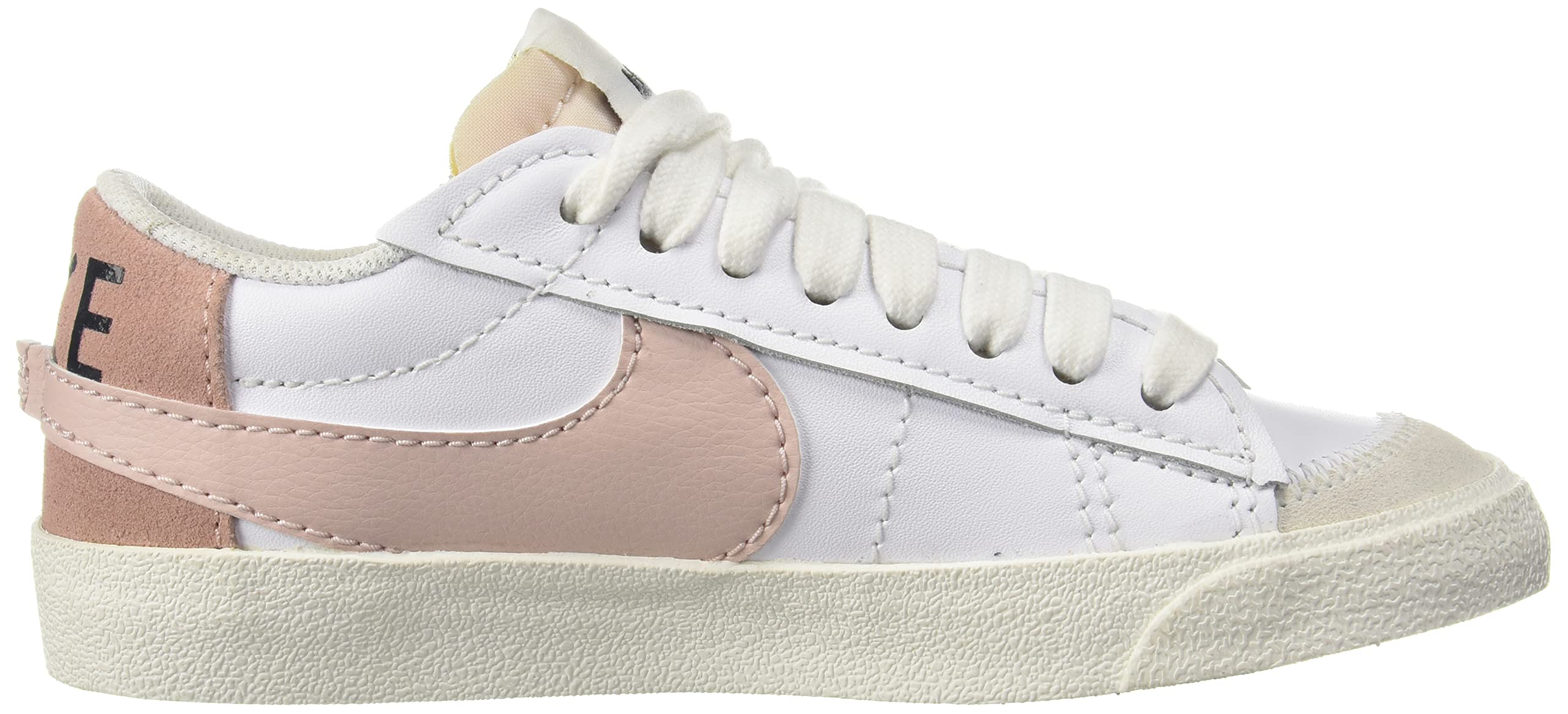 Nike Women's Blazer Low '77 Jumbo Sneaker