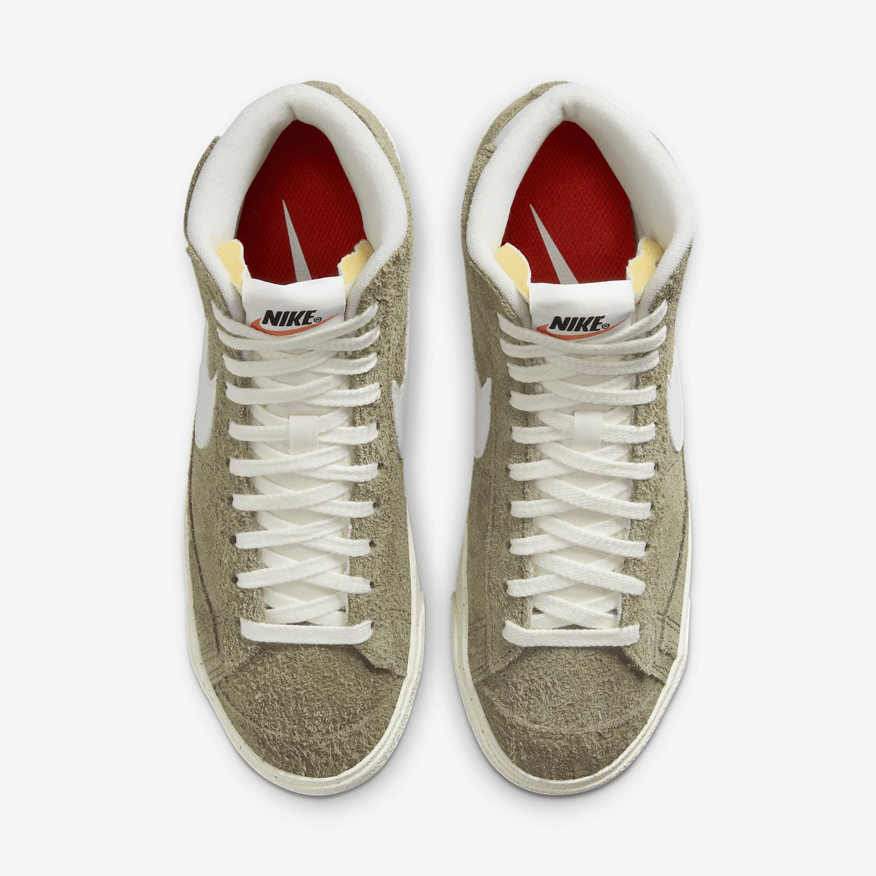 Nike Women's Blazer Mid '77 Vintage Sneaker