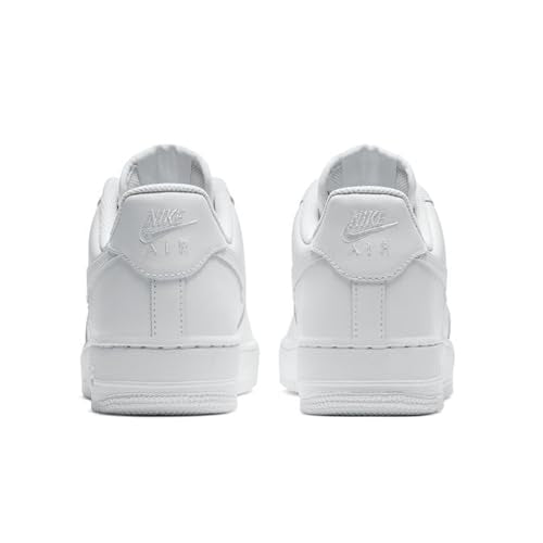 Nike Women's Basketball Shoe