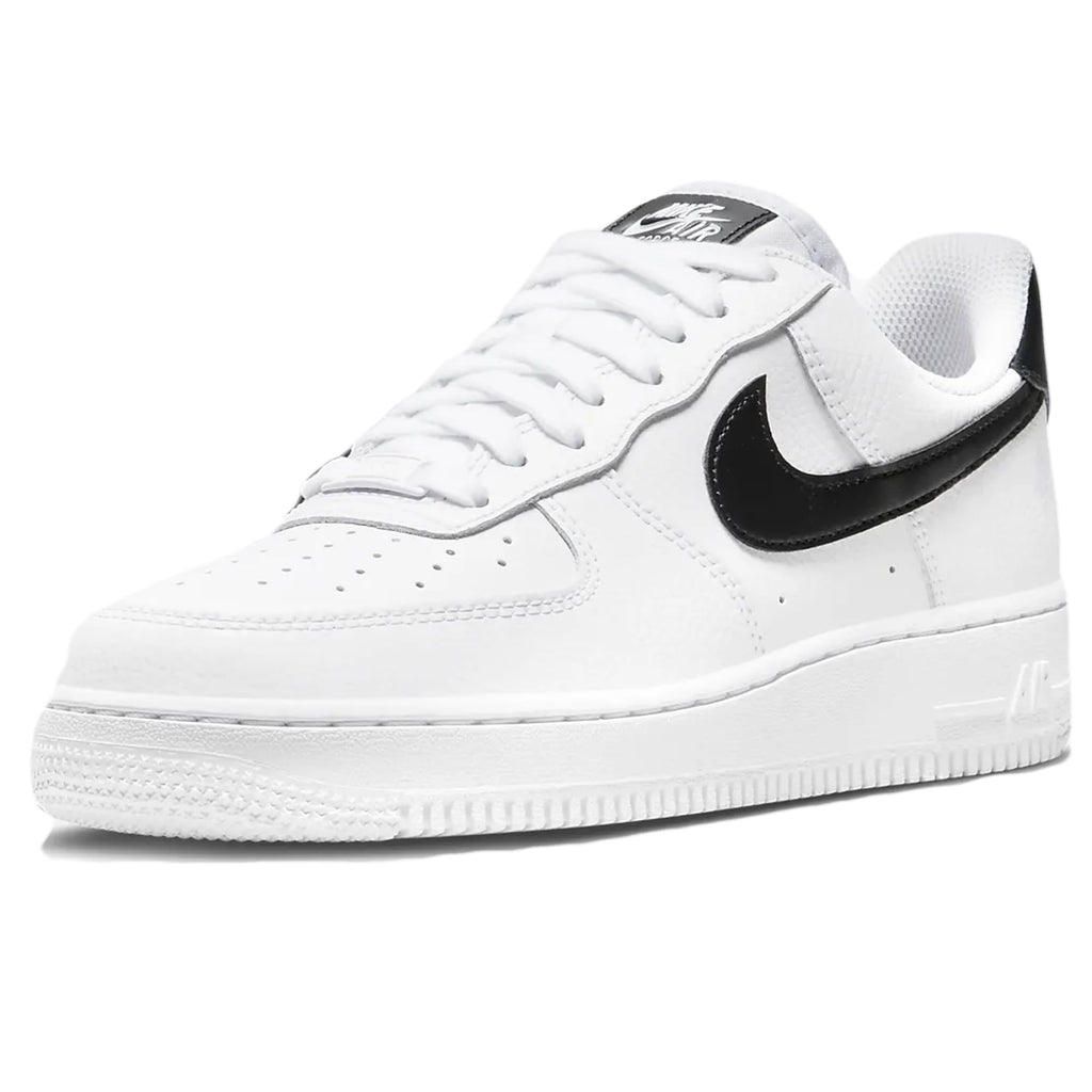 Nike Women's Basketball Shoe