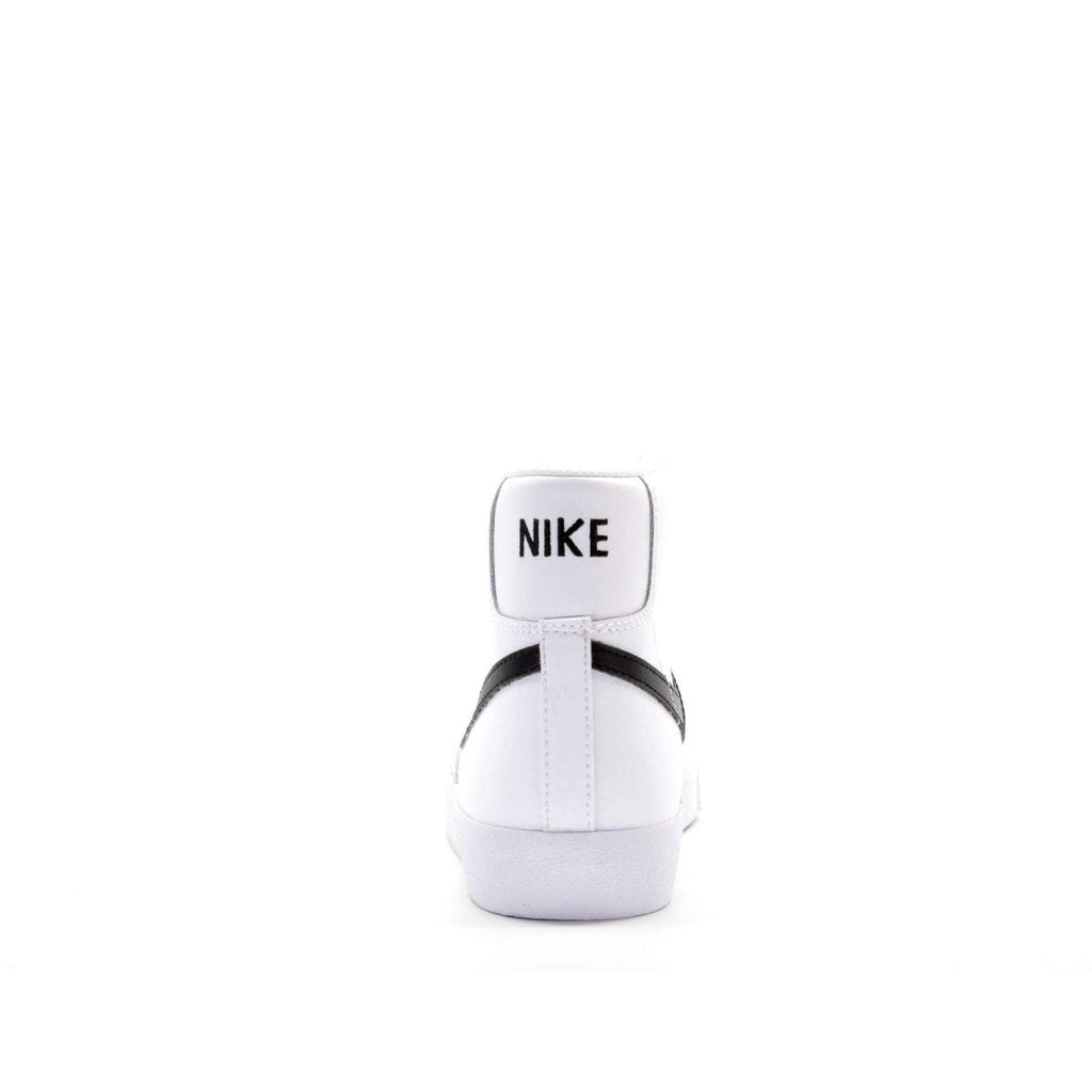 Nike Kids' Blazer Mid '77 Sneaker