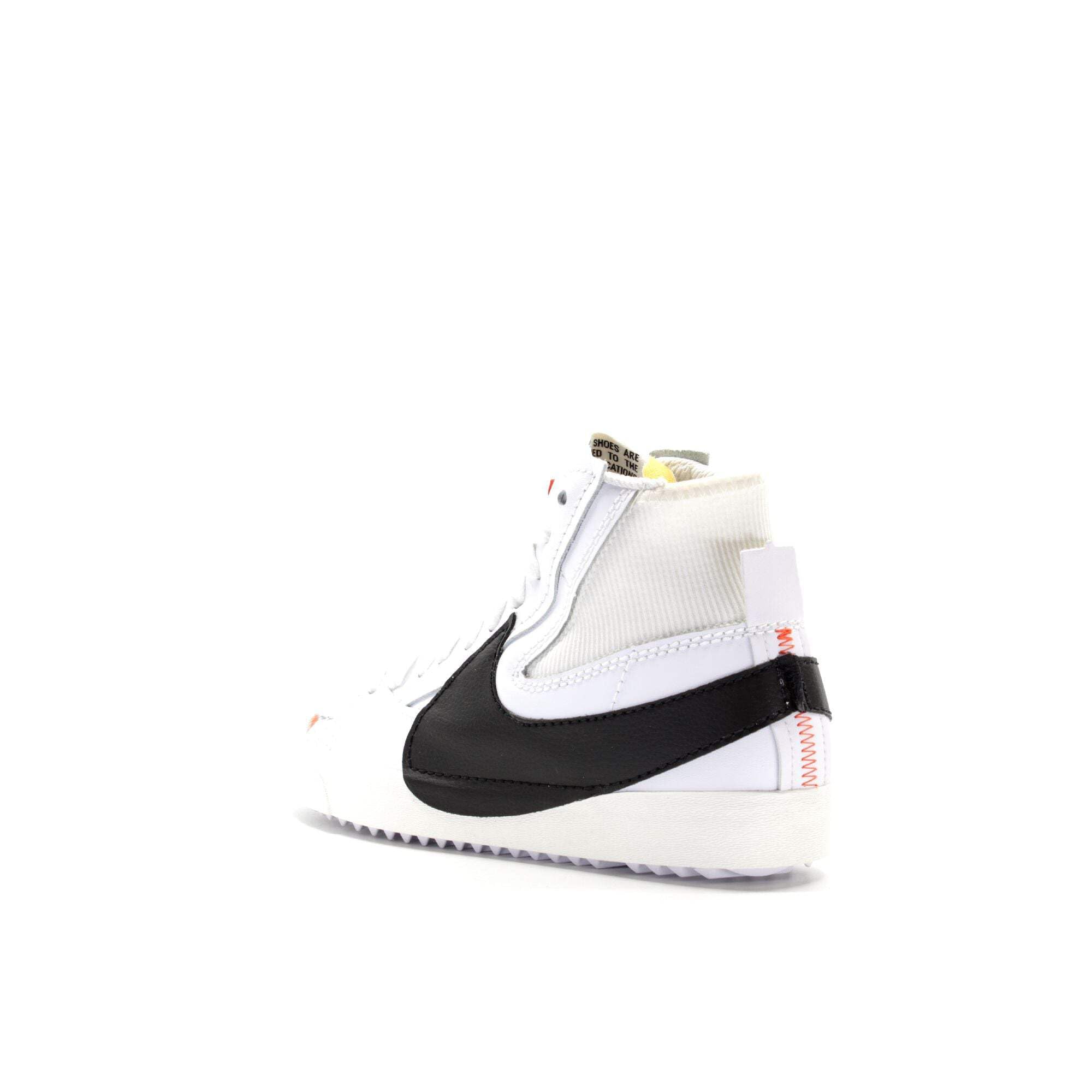 Nike Mens Sneaker
