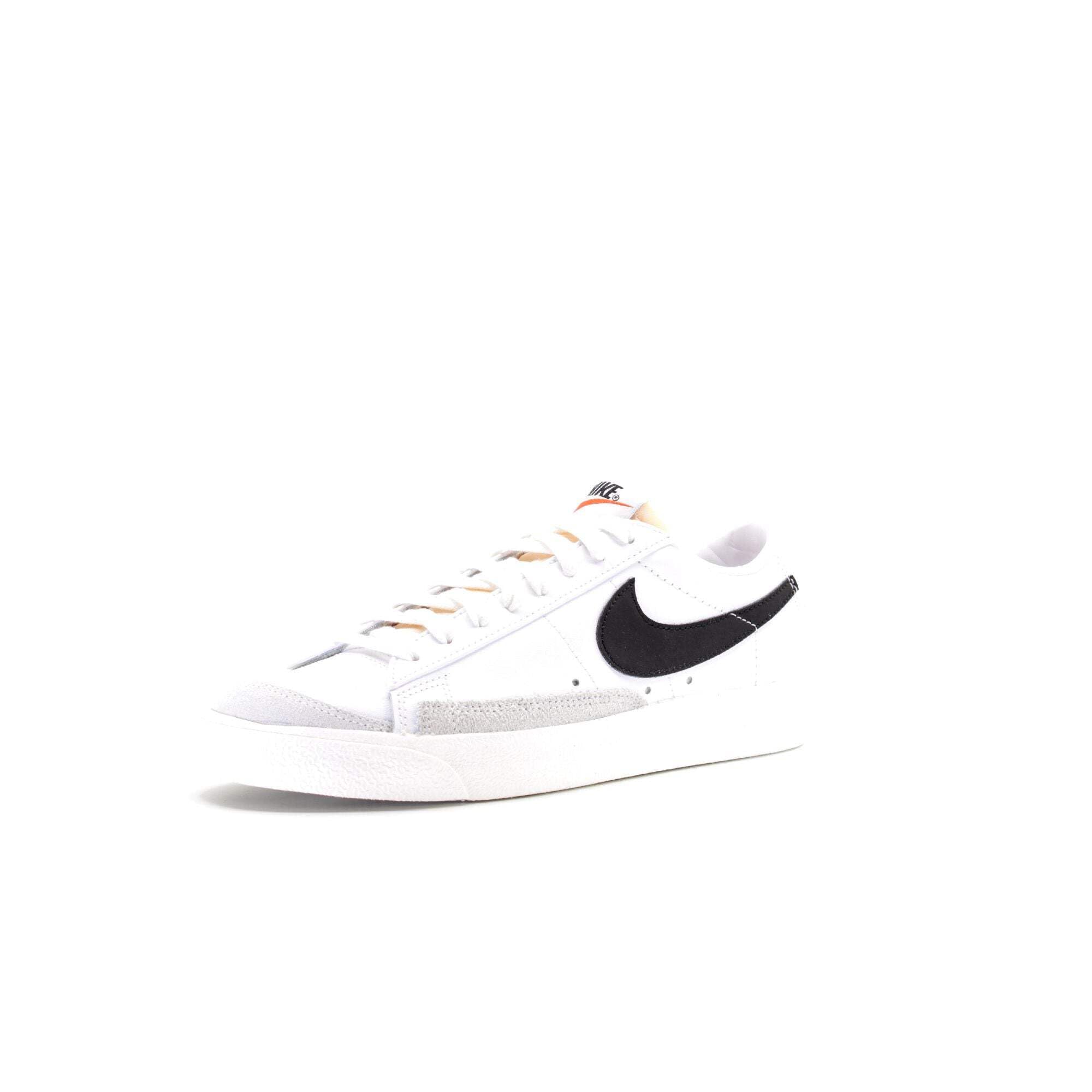 Nike Men's Blazer Low 77 Basketball Shoe